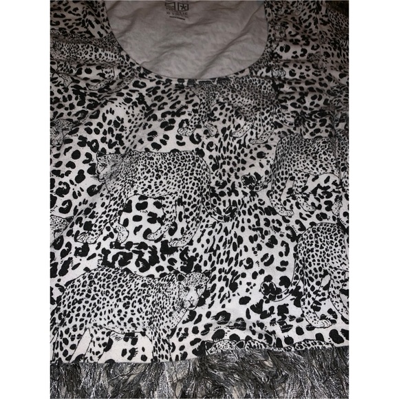 Cheetah/Leopard crop top - Picture 5 of 8